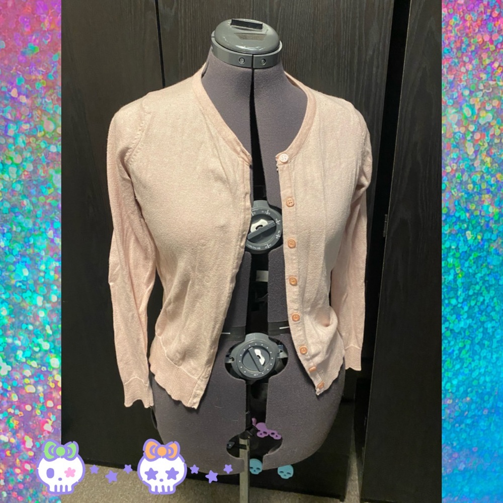💀 Pink Cardigan